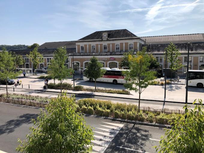Hotel De La Gare 佩里格 外观 照片