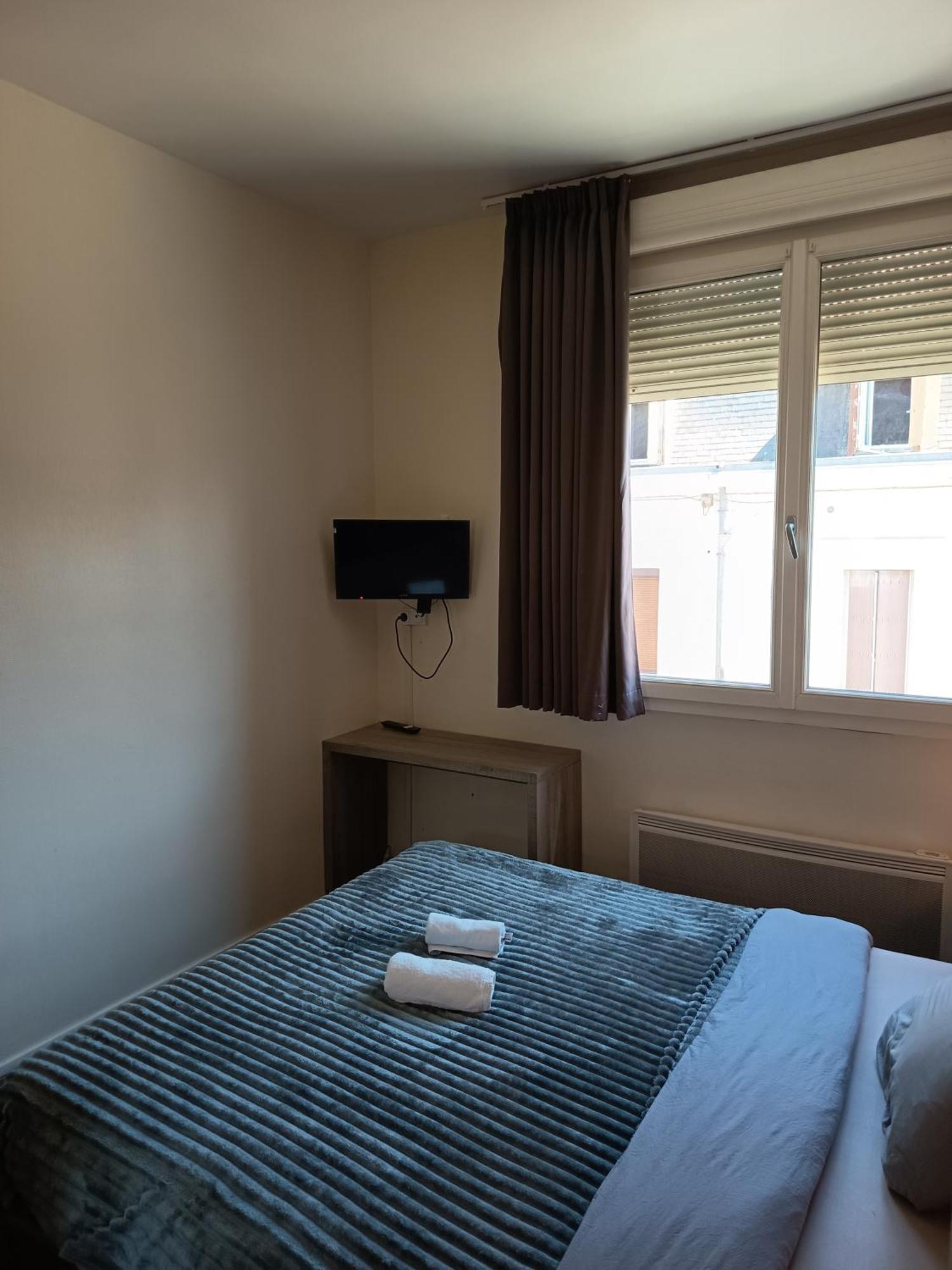 Hotel De La Gare 佩里格 外观 照片